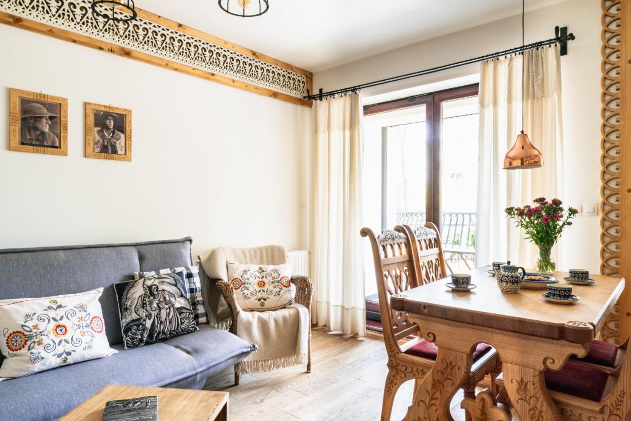 Apartamenty Niebanalne - Blisko Krupowek زاكوباني المظهر الخارجي الصورة